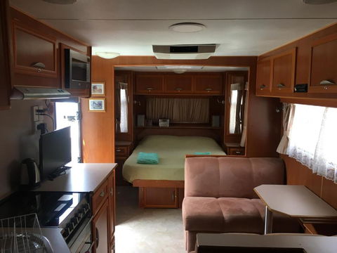 Luxury Caravan - Southport Accommodation 2