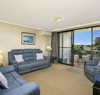 HAMP1 Bright Apartment in Cremorne - Southport Accommodation