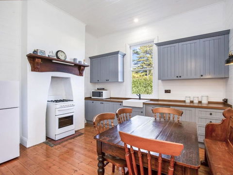 Eamont On Sackville - Southport Accommodation 4