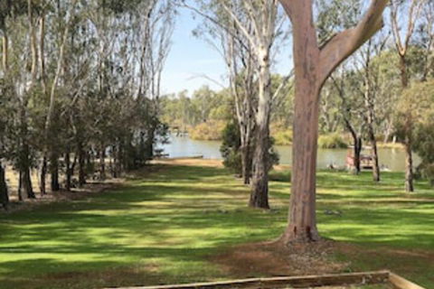 Water's Edge Bundalong - Southport Accommodation 0