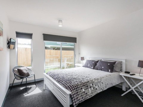 ANGLE By THE SEA Anglesea - Accommodation Southport 3