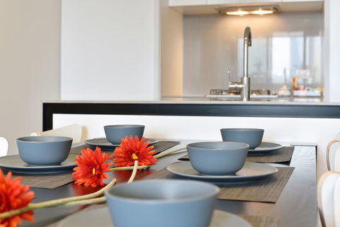 Gladly Inn - Accommodation Southport 5