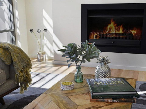 Arum 4 Heritage Park Contemporary & Timeless - Accommodation Southport 3