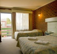 Classic Twin bed Room 2 in Oakleigh - Southport Accommodation