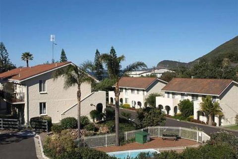 VILLA MANYANA 7 - Southport Accommodation 0
