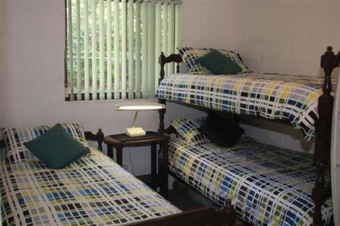 VILLA MANYANA 7 - Southport Accommodation 2