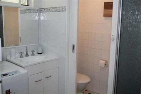 VILLA MANYANA 7 - Southport Accommodation 4