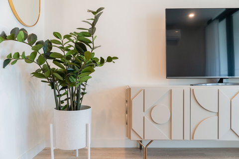 IFSuites Melbourne Village - Accommodation Southport 4