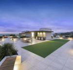 SEA TEMPLE MORNINGTON - Southport Accommodation