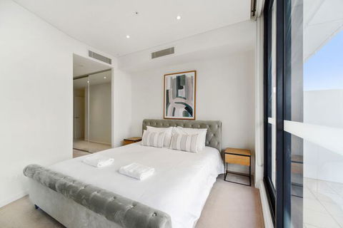 HomeHotel 2Bedroom With Shopping Mall - Southport Accommodation 5