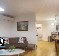 Retro Groovy Pad Pt Elliot - Accommodation Southport