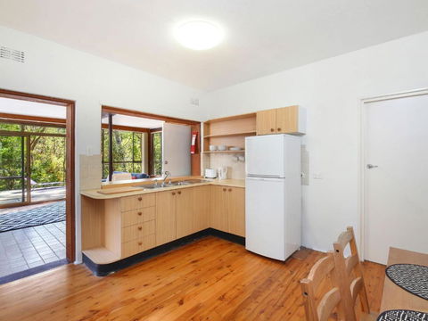 Beach Break With Your Dog! Pet Friendly - Southport Accommodation 6