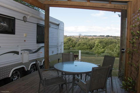 Longford Riverside Caravan Park - Southport Accommodation 1