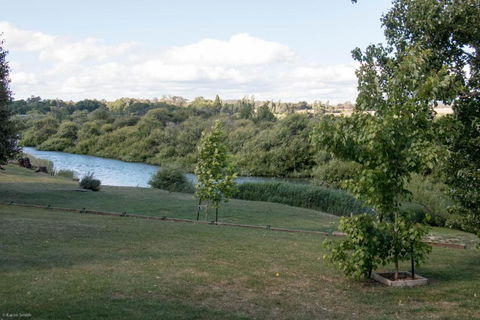 Longford Riverside Caravan Park - Southport Accommodation 4