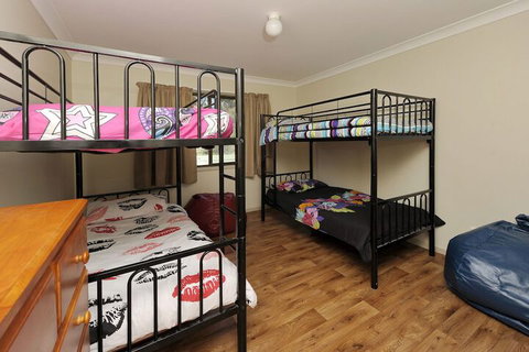 Government Rd 38 Shoal Bay - Accommodation Southport 7