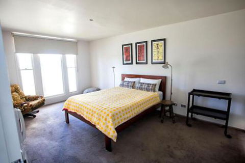BELLA CASA - Southport Accommodation 6