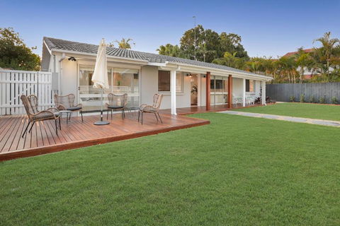 Walk To Hastings Street Noosa Sound - Southport Accommodation 5
