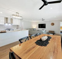 Hamptons at the Point - Southport Accommodation