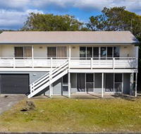 Seaview Getaway - Southport Accommodation