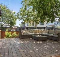 The Heart of Cosmopolitan Mornington - Southport Accommodation