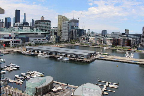 Apartment View Docklands Melbourne - Accommodation Southport 0