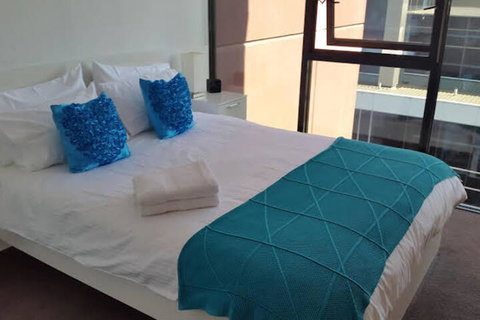 Apartment View Docklands Melbourne - Accommodation Southport 2