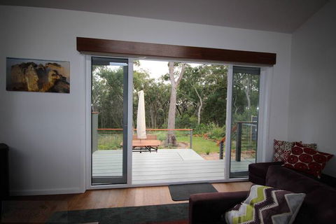 Ducknow On Braeside - Southport Accommodation 7