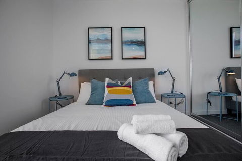 Comfy And Warm Apartment In Parkville - Southport Accommodation 6