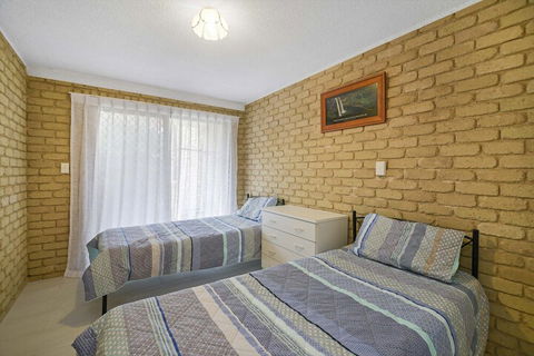 Galleries 3 - 3/28 Peregian Esplanade - Southport Accommodation 7