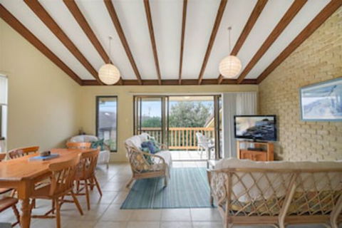 Galleries 3 - 3/28 Peregian Esplanade - Southport Accommodation 0