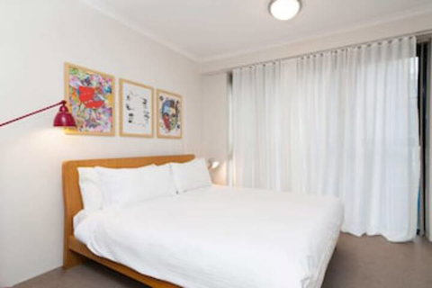 Amazing Studio With Pool In Central Sydney - Accommodation Southport 0