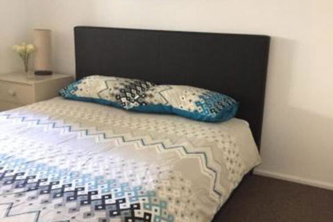 SEABREEZE - Southport Accommodation 6