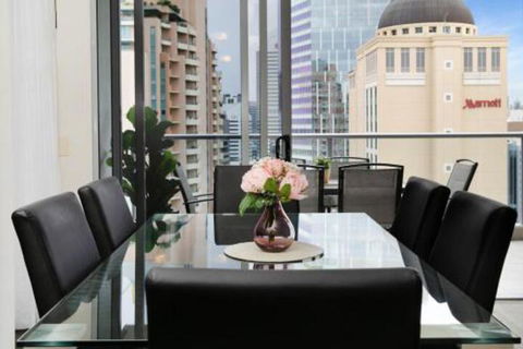 Amazing River View 3 Bedroom Apartment Brisbane CBD Netflix Fast Wifi Carpark - Southport Accommodation 5