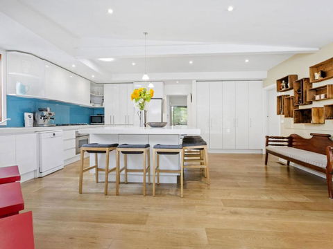 BIRDSONG MORNINGTON - Southport Accommodation 2