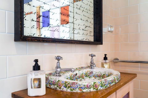 LUSH On Lurline - Southport Accommodation 2