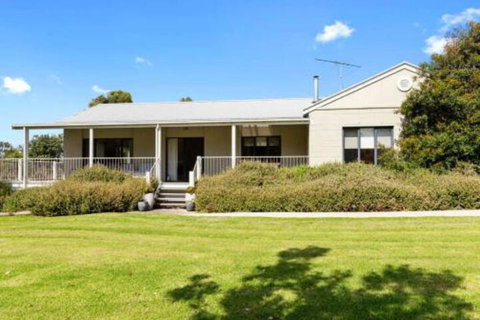 MERMAIDS On MARENGO Large Home With Wifi - Southport Accommodation 4