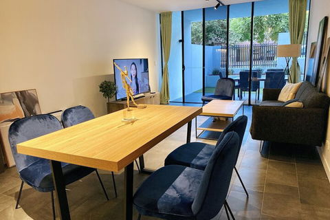 Ascot Apartments - Southport Accommodation 1