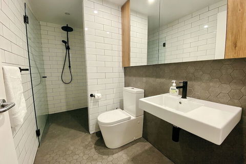 Ascot Apartments - Southport Accommodation 3