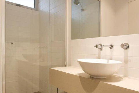 Alouarn Apartment 1 - Accommodation Southport 5