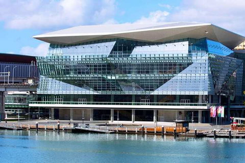 Master Room With Bays View Near Darling Harbour - Accommodation Southport 4