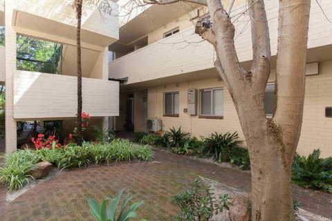Rosalie Apartment Central Perth Location - Accommodation Southport 1
