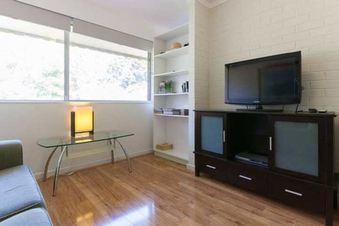 Rosalie Apartment Central Perth Location - Accommodation Southport 4