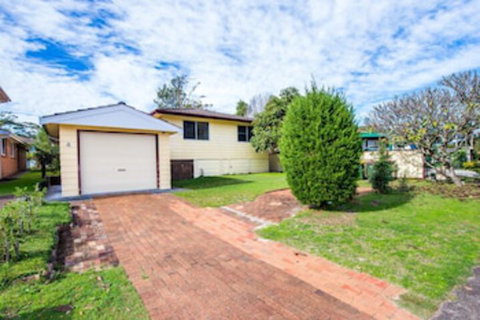 Gretel Cl 4 Nelson Bay - Accommodation Southport 0