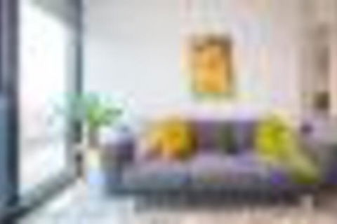 GUSTAVs THE KISS 2Bed Brisbane CBD Netflix - Southport Accommodation 6