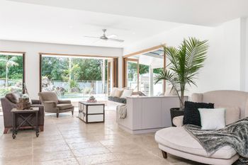 Augustine - Accommodation Southport 4