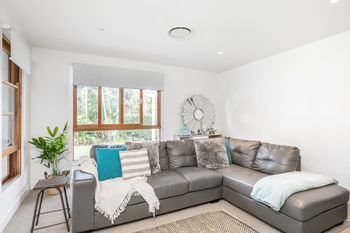 Augustine - Accommodation Southport 3