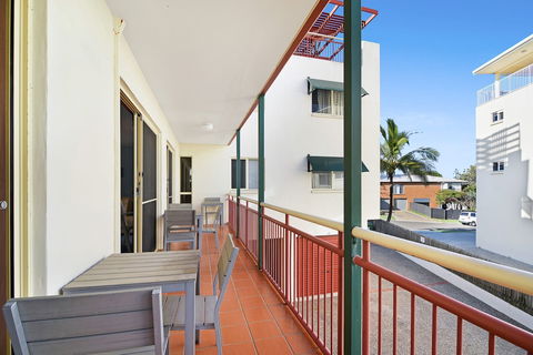 Vaai Moana - 5/10 Oriole Avenue - Southport Accommodation 6