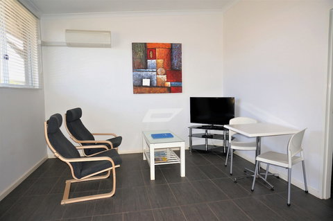 Getaway Villas Unit 38 3 - Accommodation Southport 6