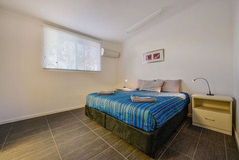 Getaway Villas Unit 38 3 - Accommodation Southport 5