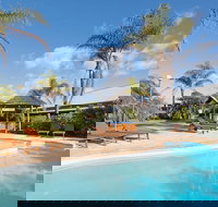 Dunsborough Town Units - Accommodation Southport